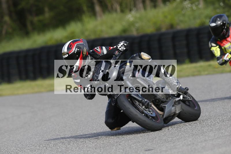 /Archiv-2025/08 20.04.2025 Speer Racing ADR/Gruppe gelb/44